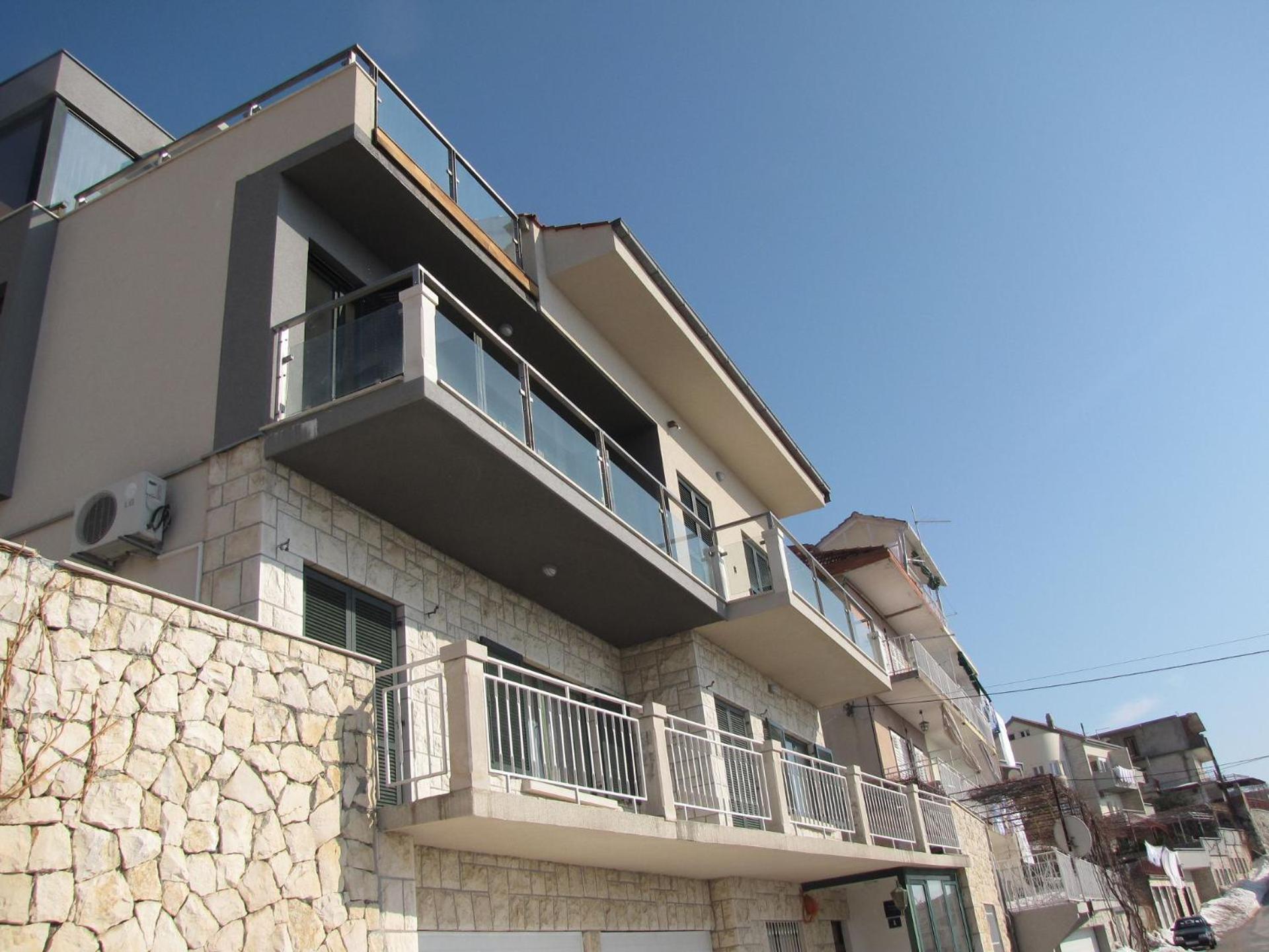 Apartment Iva Omiš Kültér fotó