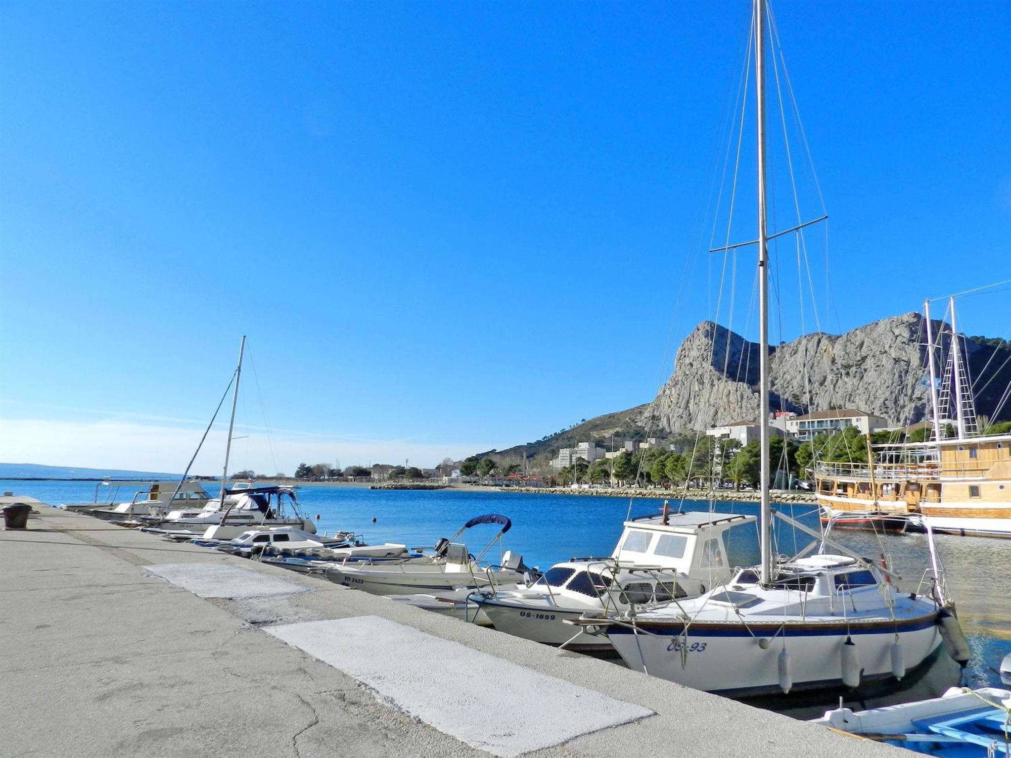 Apartment Iva Omiš Kültér fotó